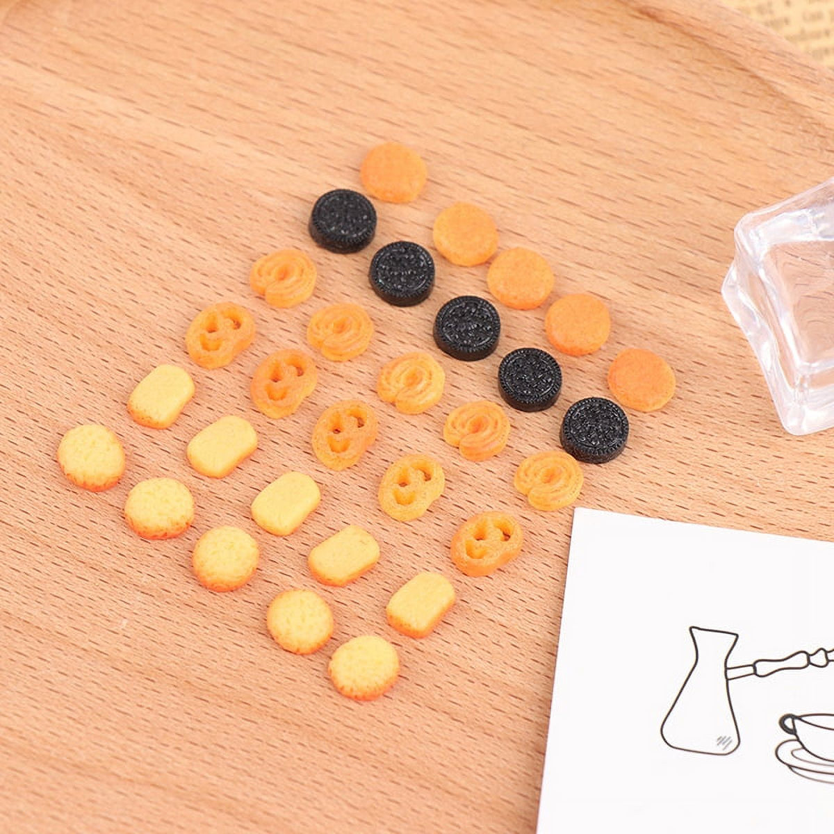 10Pcs/Set Dollhouse Miniature Cookie Kitchen Food Toy B8205